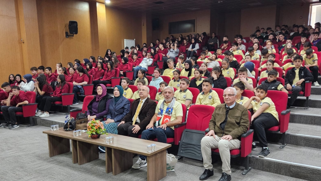 ÖĞRENCİLERİMİZ İLK KIBLESİYLE TANIŞIYOR KONFERANSI GERÇEKLEŞTİRİLDİ.